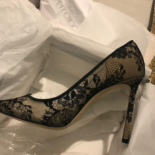 セールで即発送 Jimmy Choo 偽物 ゴージャスで探してたRomyLace100