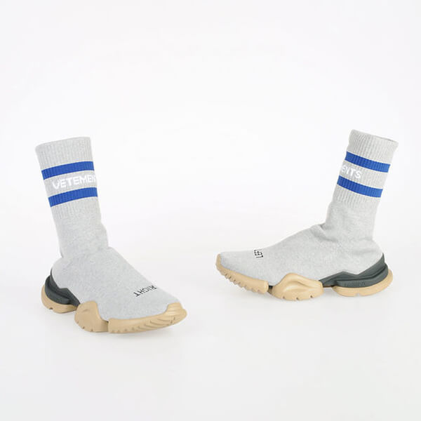 【ヴェトモン】偽物Classic Sock Sneakers 関税・送料込