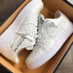 ルイヴィトン ナイキ エアフォース1 偽物 スニーカー Air Force 1